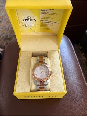 Invicta Yellow Presentation Watch Box